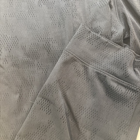 Under Armor Heat Gear Cropped Mesh Pants Built In Compression Shorts Womens XL - Picture 3 of 10